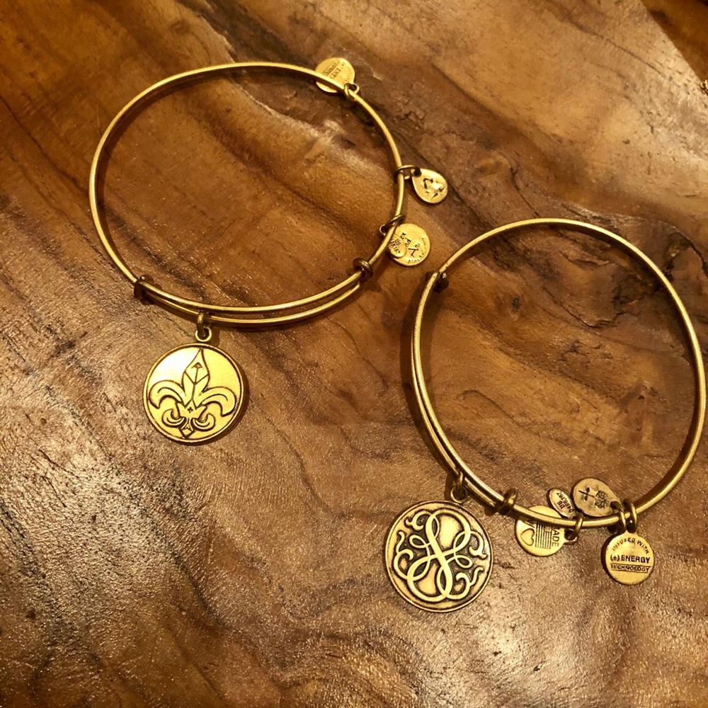 ALEX & ANI Charm Bangle Bracelet Set